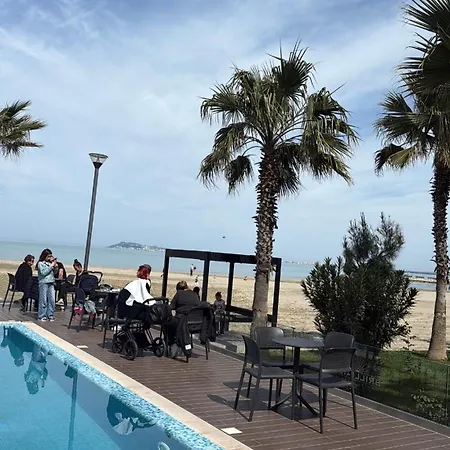 Palm Paradise דירה *